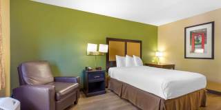 Chesapeake - Churchland Blvd. Gallery 17