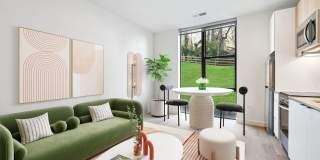 The Astrid Gallery 28