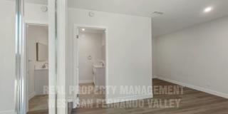 Beautifully Remodeled Single Family Home with Pool Gallery 20