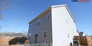 Spacious Home with Fenced Back Yard Convenient to Camp Lejeune Gallery 34