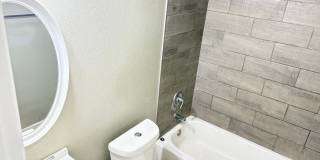 2bed/1 Bath - Available May Gallery 11