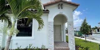 11719 SW 246th Ter Gallery 2
