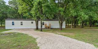 Country Setting near everything Cedar Creek Lake Gallery 1