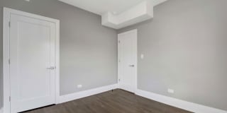 6403 North Wayne Avenue Gallery 14