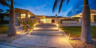 807 SNUG Island Gallery 87