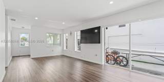 13990 SW 160th Ter Gallery 9