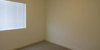 Move-In Discount!!!  3 Bed - 2 Bath Newer Construction Single Level Twin Home Gallery 9