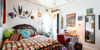 Bright and Sunny 3 Bedroom Upper Gallery 14