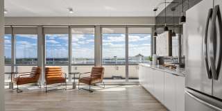 Kingston Pointe Apartments Gallery 16