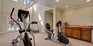 Las Colinas Gallery 12