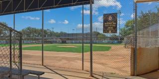 610 LUZON AVENUE Gallery 32