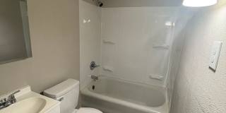 RENT SPECIAL- Free 65" TV At Move In- Spacious 3 Bed, 2 Bath Home in Prime Kansas City Location Near Plaza & Brookside RENT SPECIAL- Free 65" TV At Move In- Spacious 3 Bed, 2 Bath Home in Prime Kansas City Location Near Plaza & Brookside Gallery 10