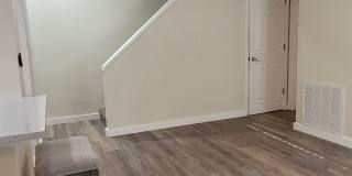 Light & bright and move in ready, updated townhome in Oakwood Villas. Gallery 12