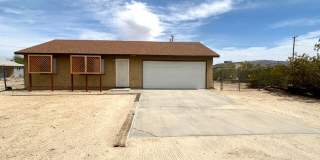 2 Bedroom 1 Bathroom Home Close To Town Gallery 1