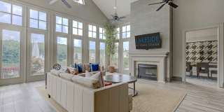 Lakeside at Town Center Apartments Gallery 11