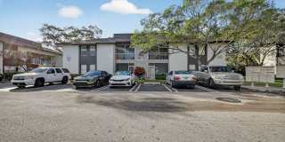 Advenir at Banyan Lake Gallery 41