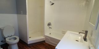 421 Hopkins Street-2 Gallery 21