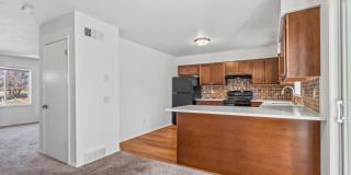 1302 N Gammon Road Gallery 6