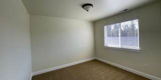 Old Mill Townhome Available 6/19 Gallery 15