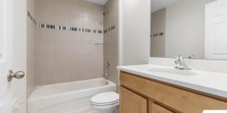 LIKE NEW 3/2/1 TOWNHOUSE IN BEAUTIFUL SEMINOLE WOODS Gallery 25