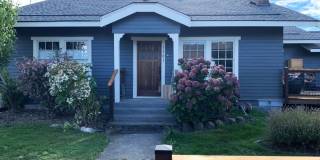 3 Bed, 2 Bath House Minutes from Downtown Bellingham! Gallery 1