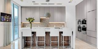900 Brickell Key Blvd Gallery 17