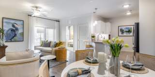 Alloro at University Groves - Senior Housing Gallery 2