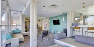 1000 Grant Gallery 32