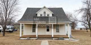 101 W Wisconsin Tripp SD-3 bedroom, 1.5 bathroom house Gallery 1