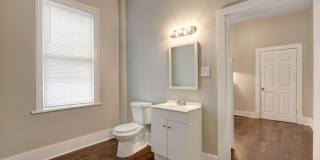 612 West Victory Drive Gallery 10