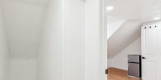 1223 SPRUCE Street Gallery 26