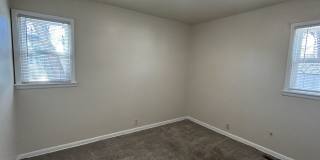 Convenient Central Fort Collins 3 Bedroom Home Close to CSU Gallery 10