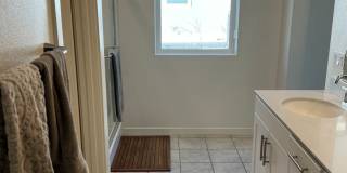 3 bed, 2.5 bath located in Ontario! Gallery 26