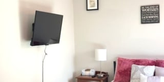 South St 1618 Gallery 17