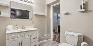 1839 Edgewood Avenue Gallery 32