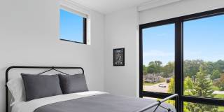 Luxury 3 Story Condo in Exclusive Titletown District Gallery 48