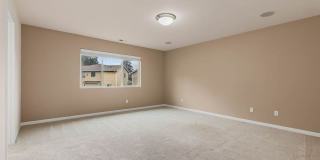 Very Nice 4 bedroom home with office/den, 2.5 bath and a 2 Car Garage in Snohomish Award winning School district Gallery 9