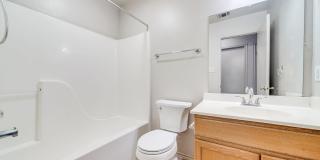 STONERIDGE DUPLEX - NORTH EAST I.S.D. Gallery 23
