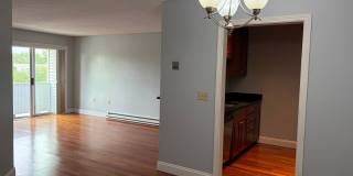 PENDING - Deer Haven Preserve 2 bed, 1 bath 3rd floor unit Gallery 4