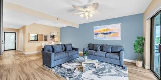 827 Oak Harbour Drive Gallery 38