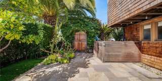 1625 Catalina Gallery 32