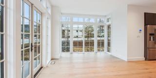 699 GIDDINGS Avenue Gallery 7