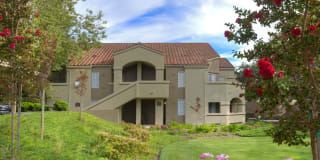 eaves Thousand Oaks Gallery 29