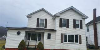 55178 Maple Avenue Gallery 1