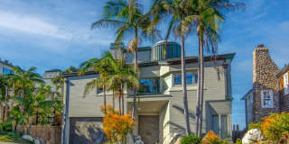 Extraordinary 5-Bed / 5-Bath Oceanfront Property in La Jolla! Extraordinary 5-Bed / 5-Bath Oceanfront Property in La Jolla! Gallery 1