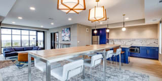 Lago Apartments Gallery 60