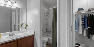 Silver Springs Apartments Gallery 15