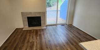 3bed 2.5 bath Silverdale Rejuvinated Townhouse Gallery 44