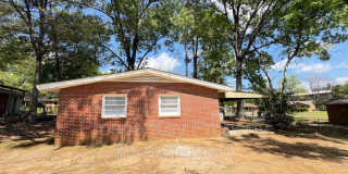2736 Chevy Chase Dr Gallery 16