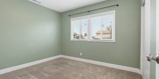 6102 Glacier Gallery 18